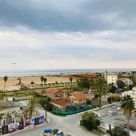 Panoramic Seaside Getaway, 2-Br Penthouse Apartment Larnaca Exterior photo